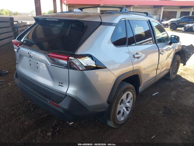 2019 TOYOTA RAV4 LE 4
