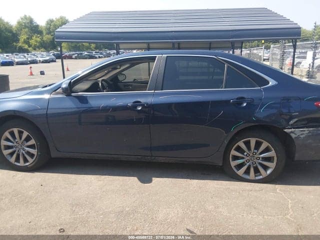 2017 TOYOTA CAMRY XLE 14