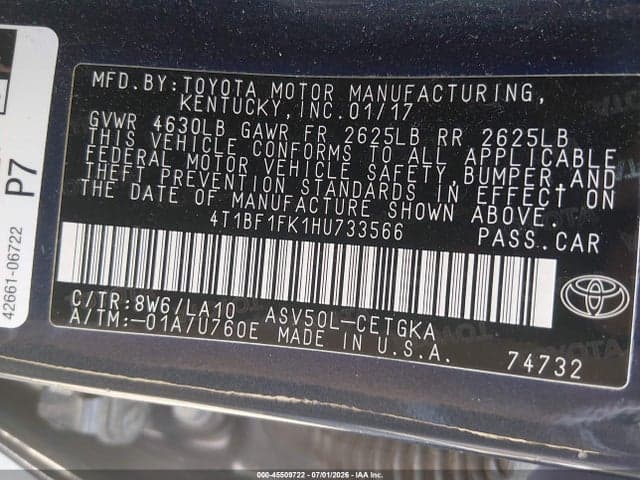 2017 TOYOTA CAMRY XLE 9