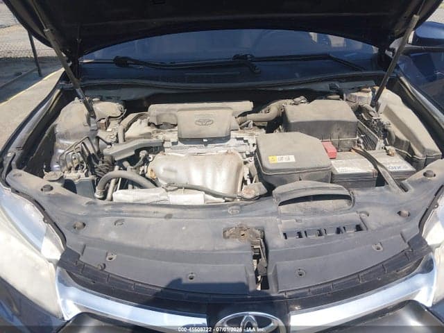 2017 TOYOTA CAMRY XLE 10