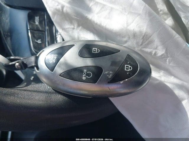 2024 HYUNDAI ELANTRA HYBRID BLUE 11