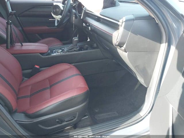 2025 MAZDA CX-50 HYBRID PREMIUM PLUS PACKAGE 5