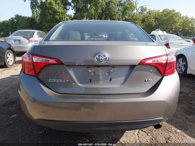 2019 TOYOTA COROLLA LE 17
