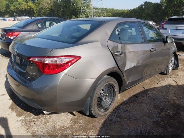 2019 TOYOTA COROLLA LE 4