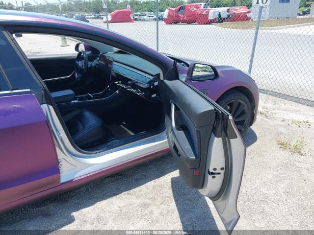 2017 TESLA MODEL 3 LONG RANGE/STANDARD 5