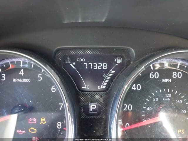 2018 NISSAN VERSA 1.6 SV 14