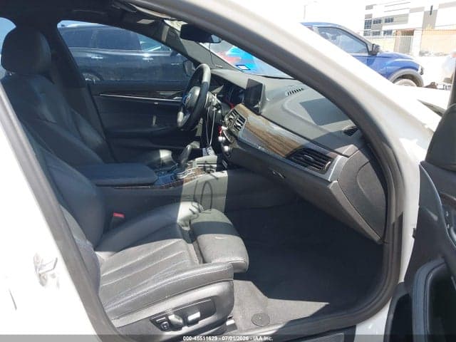 2017 BMW 540I 5