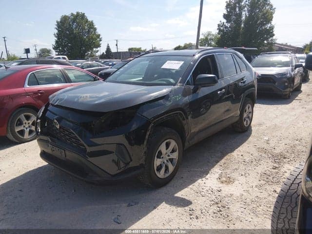 2019 TOYOTA RAV4 LE 2
