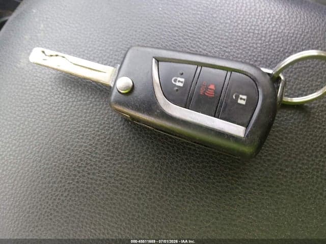 2019 TOYOTA RAV4 LE 11