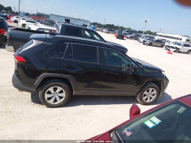 2019 TOYOTA RAV4 LE 14