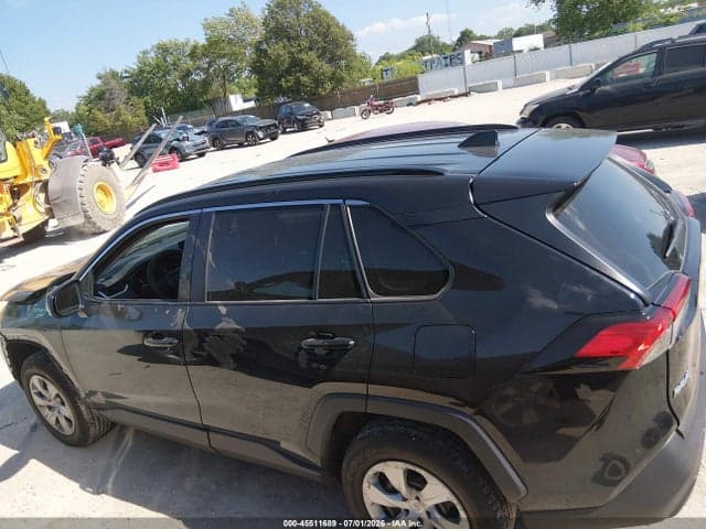 2019 TOYOTA RAV4 LE 15