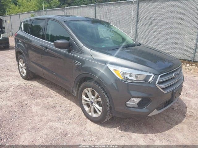 2017 FORD ESCAPE SE - 1
