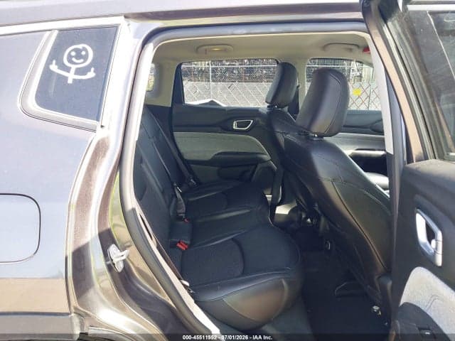 2022 JEEP COMPASS LATITUDE 4X4 8