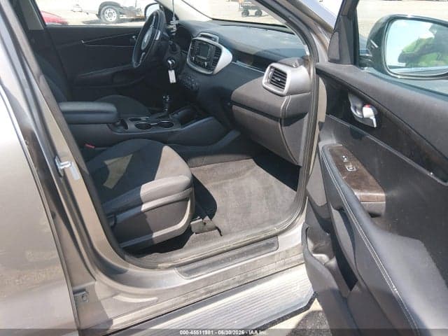 2017 KIA SORENTO 3.3L LX 5