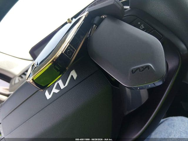 2026 KIA K4 LXS 11