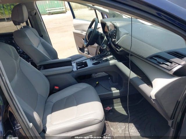 2023 TOYOTA SIENNA LIMITED 5