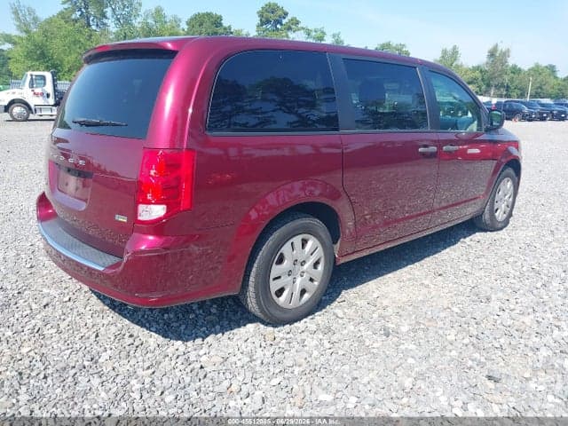 2019 DODGE GRAND CARAVAN SE 4