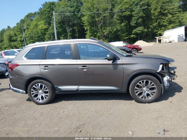 2017 MITSUBISHI OUTLANDER SE/SEL 14