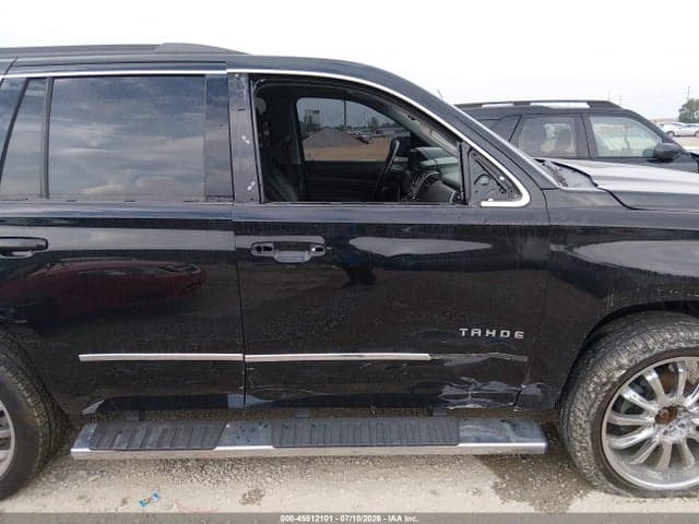 2017 CHEVROLET TAHOE LT 19