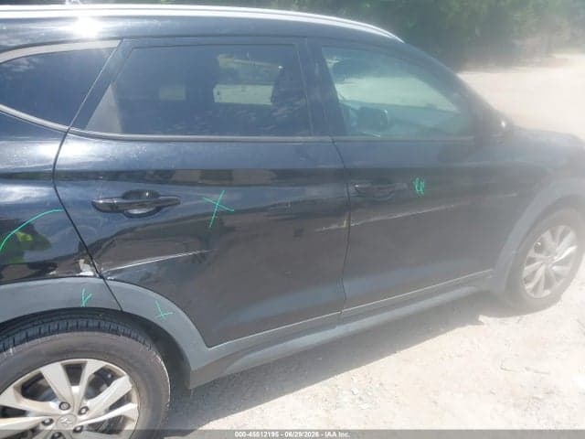 2020 HYUNDAI TUCSON VALUE 6