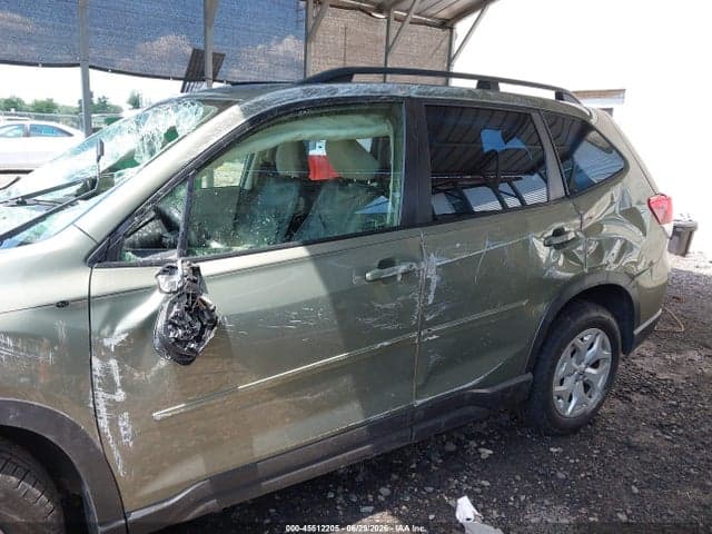 2019 SUBARU FORESTER 14