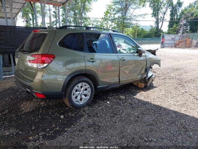2019 SUBARU FORESTER 4