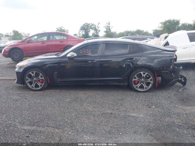 2018 KIA STINGER GT1 14
