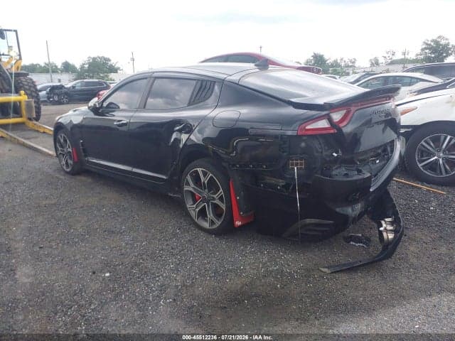 2018 KIA STINGER GT1 3