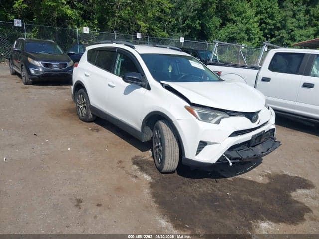 2017 TOYOTA RAV4 LE 1