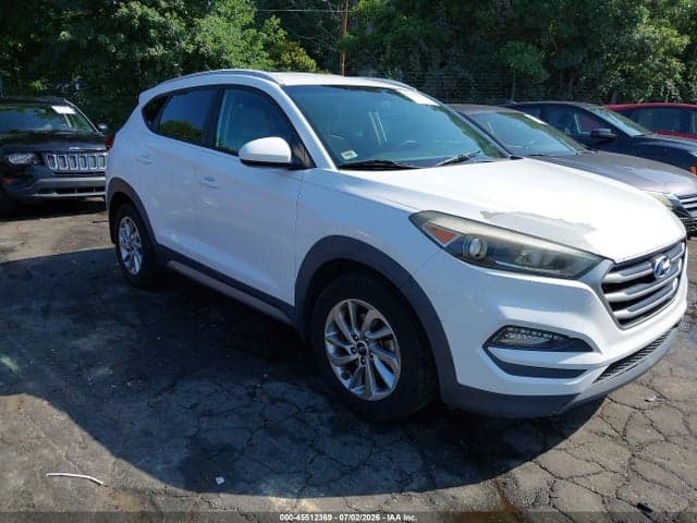 2017 HYUNDAI TUCSON SE 1