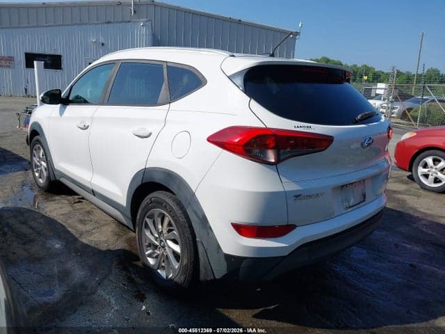 2017 HYUNDAI TUCSON SE 3