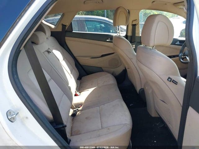 2017 HYUNDAI TUCSON SE 8