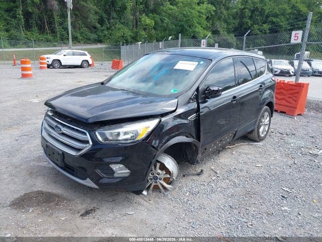 2017 FORD ESCAPE SE 2