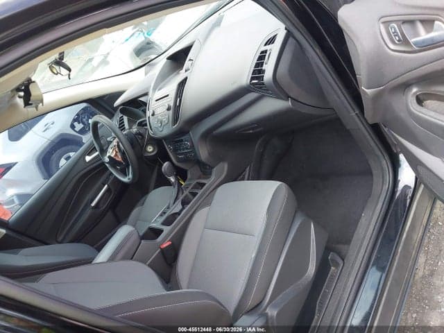 2017 FORD ESCAPE SE 5