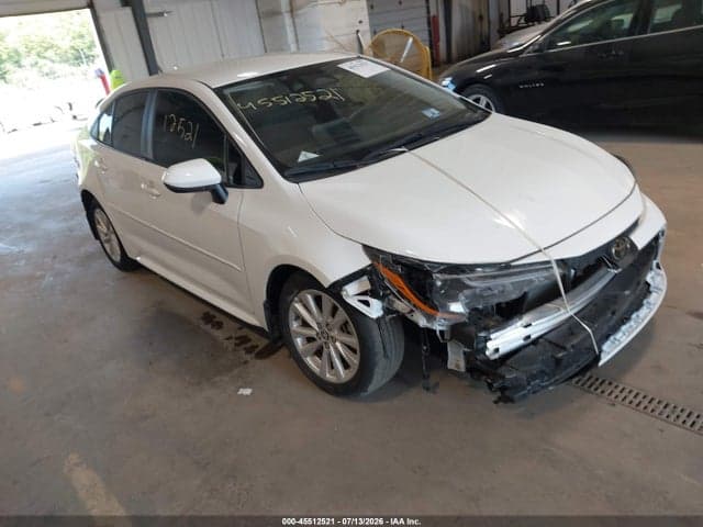 2024 TOYOTA COROLLA LE 1