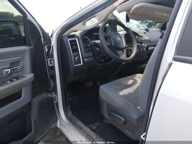 2018 RAM 2500 SLT 4X4 6'4 BOX 12