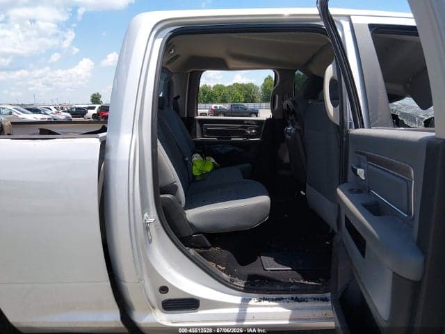 2018 RAM 2500 SLT 4X4 6'4 BOX 8