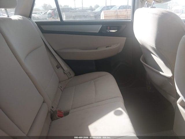 2016 SUBARU OUTBACK 2.5I PREMIUM 8
