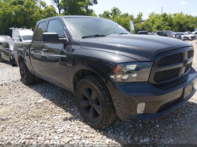 2018 RAM 1500 EXPRESS 4X4 6'4 BOX 1