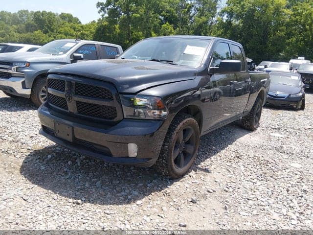 2018 RAM 1500 EXPRESS 4X4 6'4 BOX 2