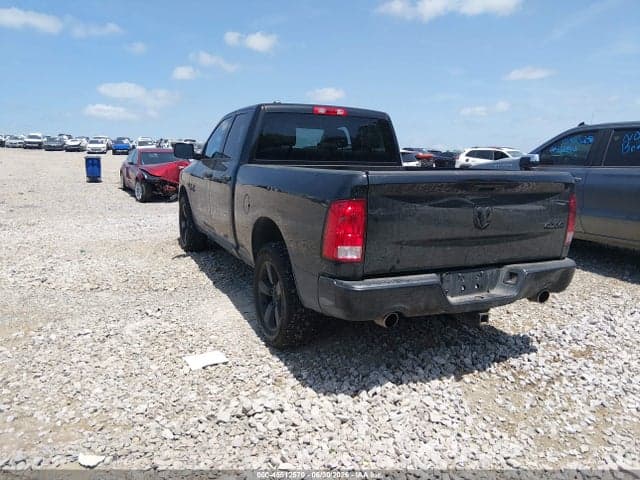 2018 RAM 1500 EXPRESS 4X4 6'4 BOX 3
