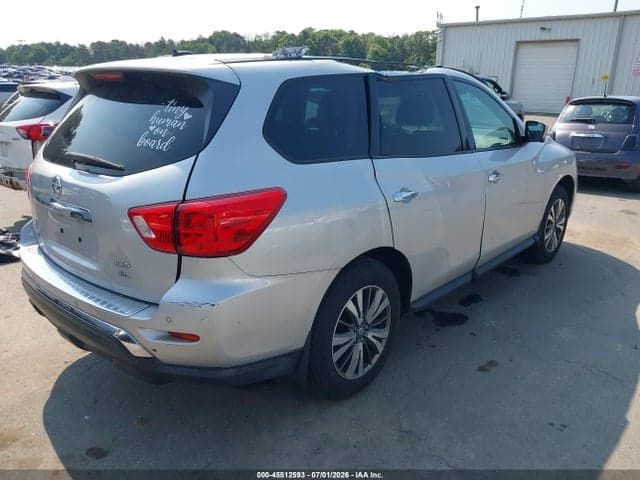 2017 NISSAN PATHFINDER SL 5