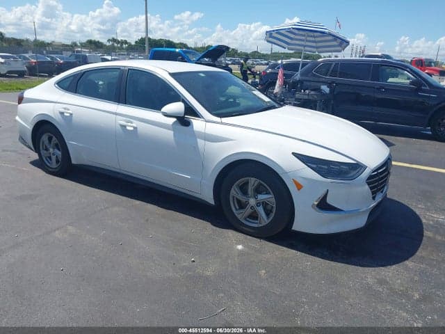 2023 HYUNDAI SONATA SE