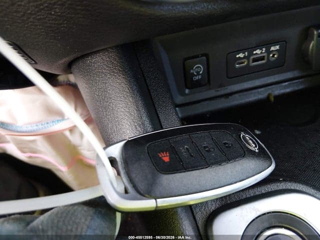 2024 NISSAN SENTRA SV XTRONIC CVT 11