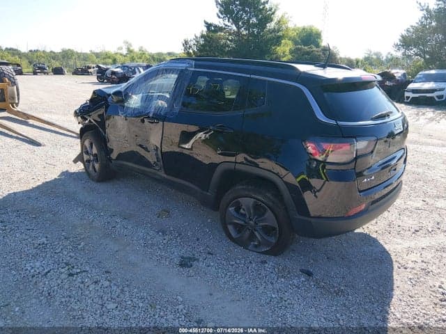 2022 JEEP COMPASS LATITUDE LUX 4X4 3