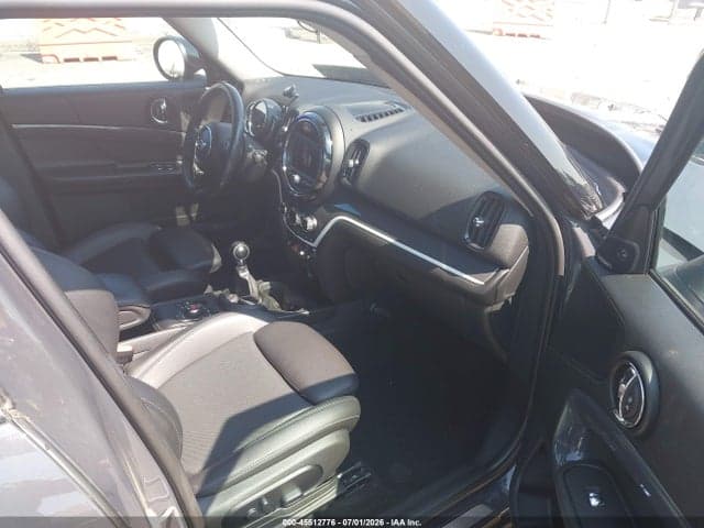 2018 MINI COUNTRYMAN COOPER S 5
