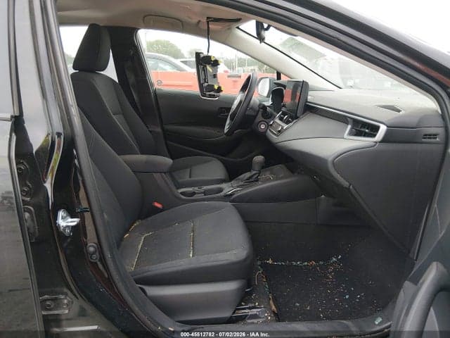 2026 TOYOTA COROLLA LE 5