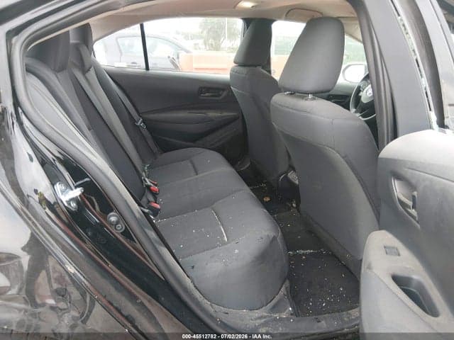 2026 TOYOTA COROLLA LE 8