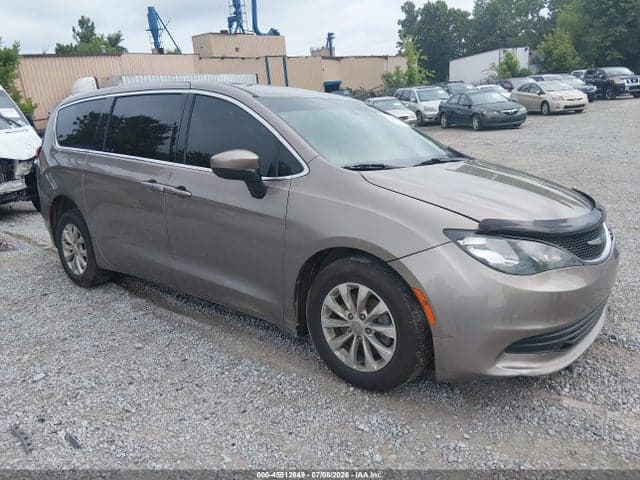 2017 CHRYSLER PACIFICA TOURING 1
