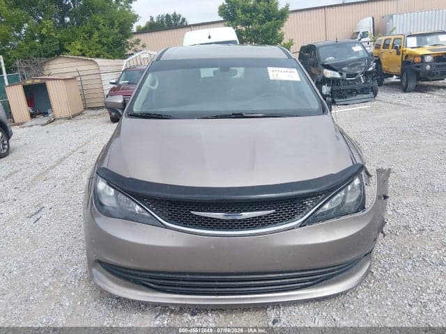 2017 CHRYSLER PACIFICA TOURING 12